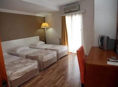 호텔 Kortan 4*