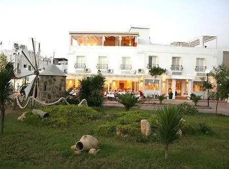 فندق Kortan 4*