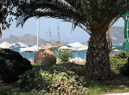فندق Kortan 4*